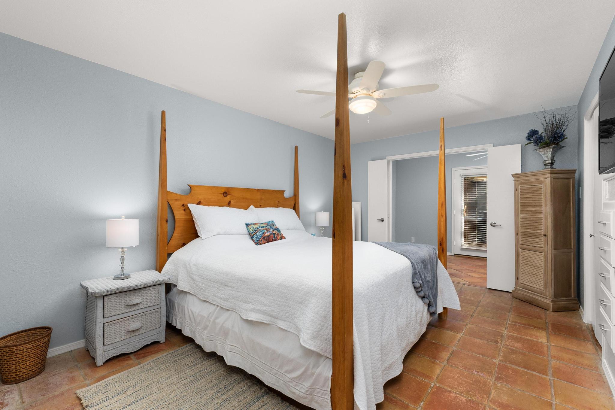201 W. Constellation Dr. Unit 3